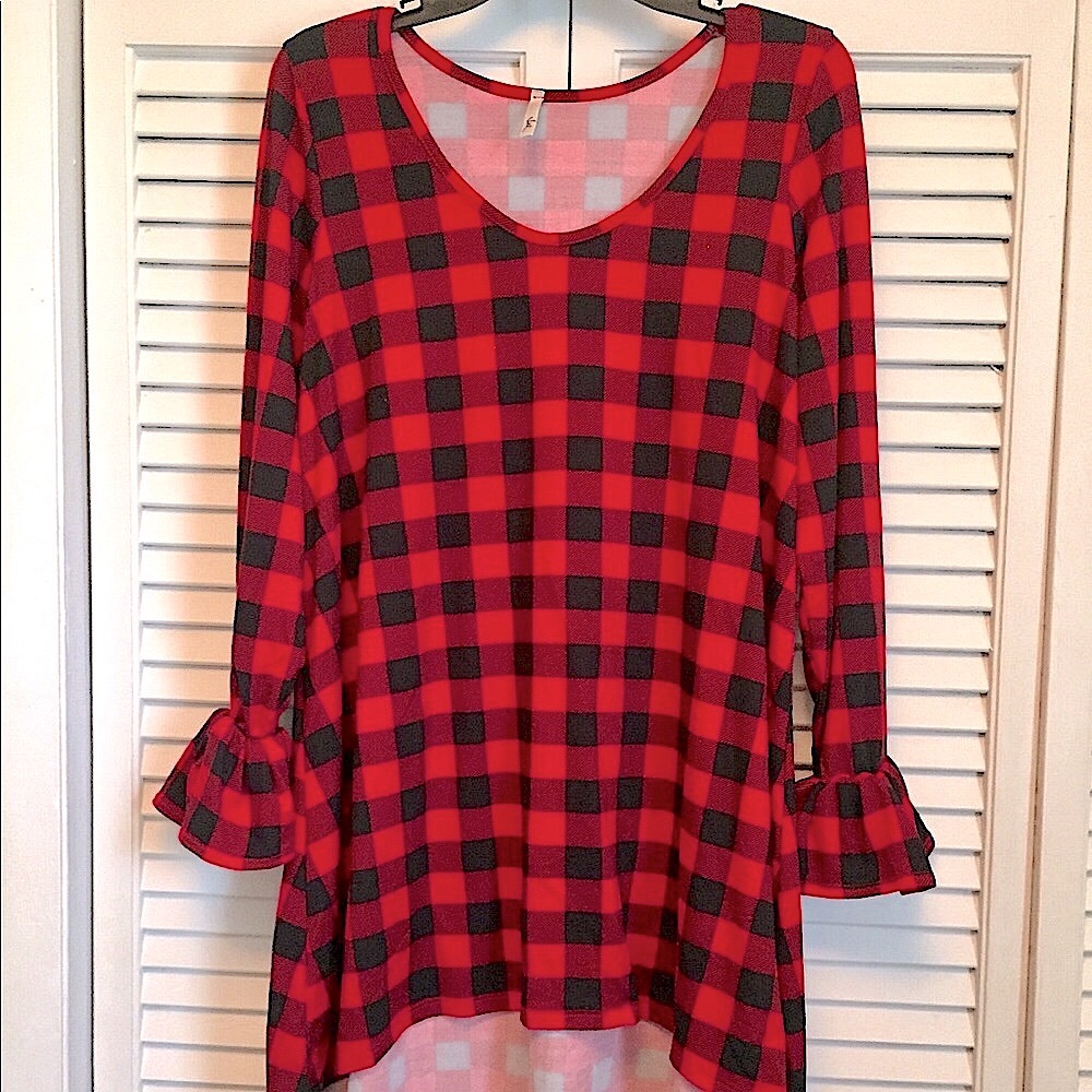 🌺Red & Black Plaid Poet Hi-Low Hem Nightshirt (M